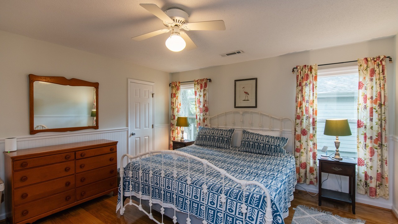 Photo of Bedroom in Oak Grove