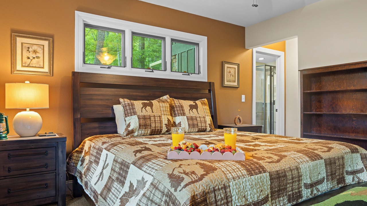 Photo of Bedroom in Maggie Valley