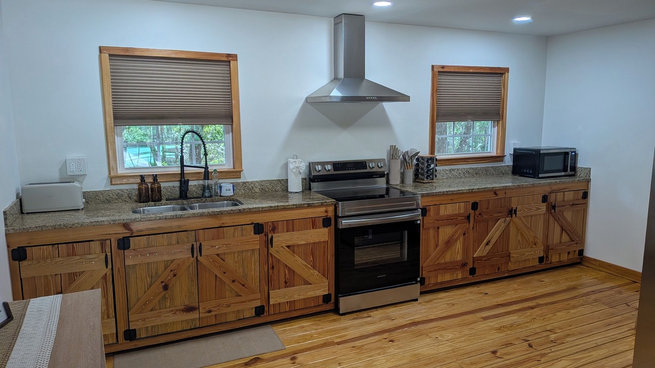 Photo of Kitchen in Atkinson