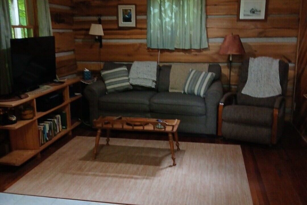 Photo of Livingroom in Maggie Valley