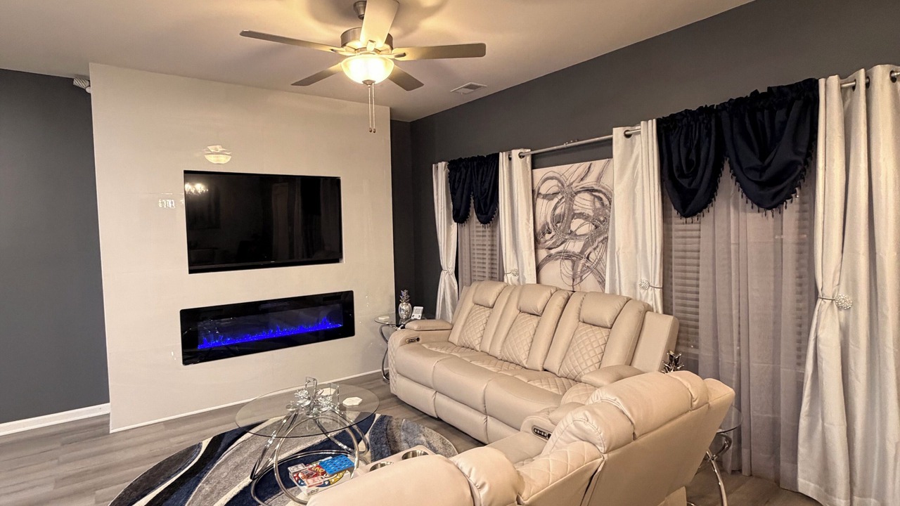 Photo of Livingroom in Jonesboro
