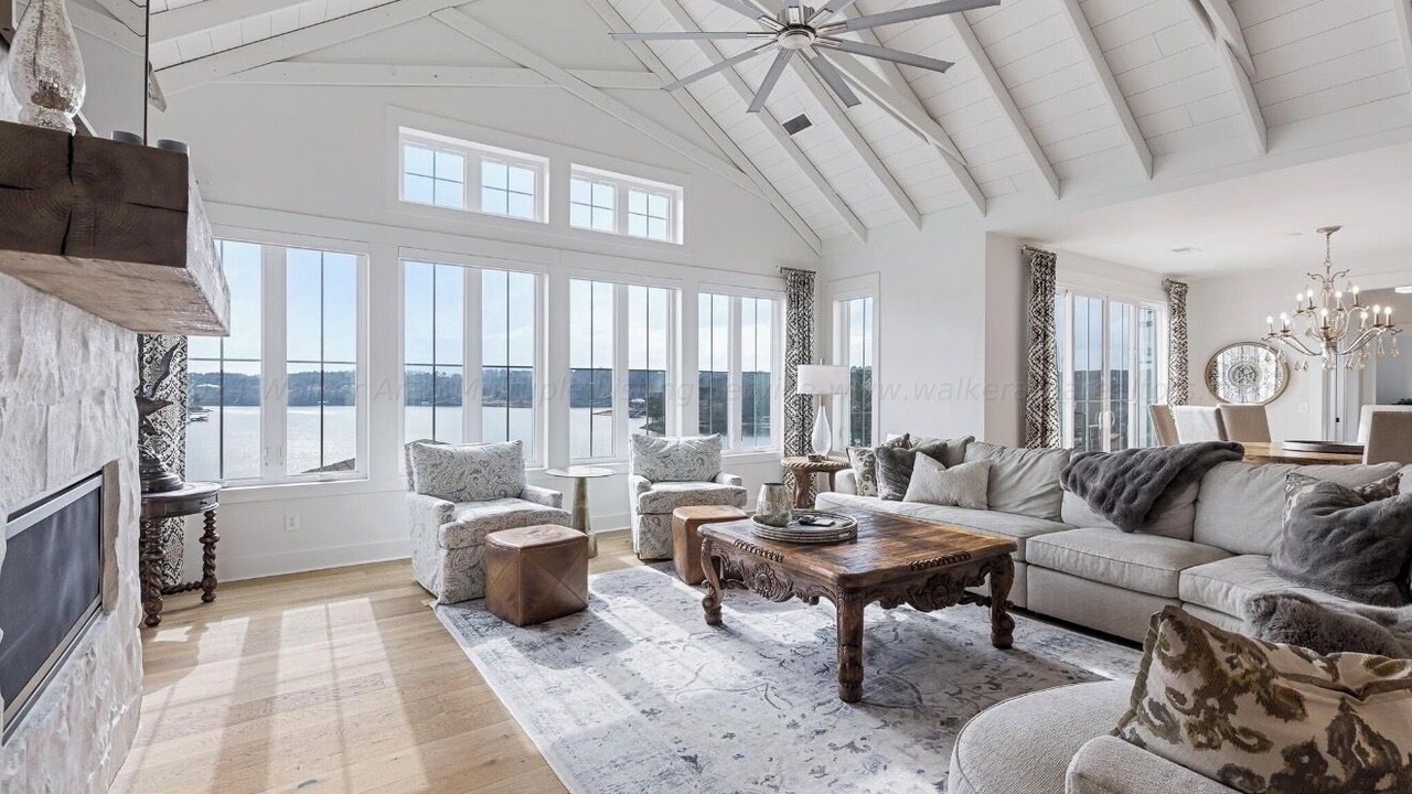 Photo of Livingroom in Crane Hill