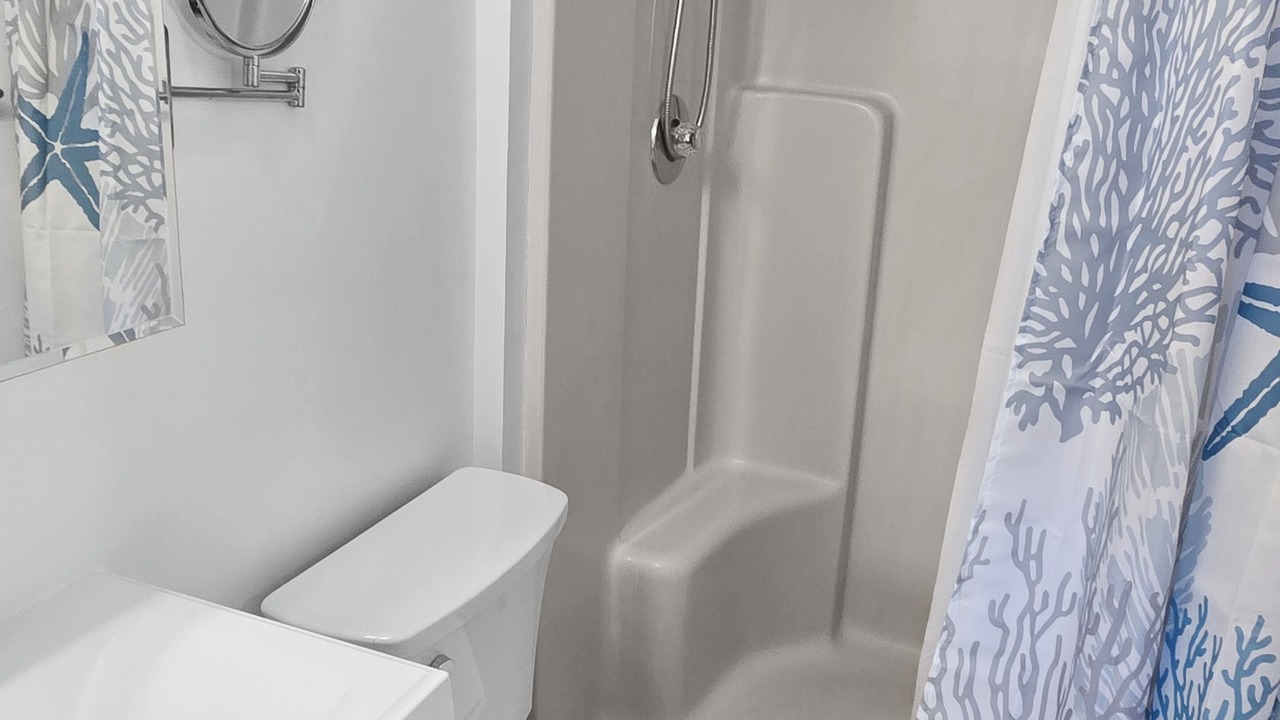 Photo of Bathroom in Caine Woods