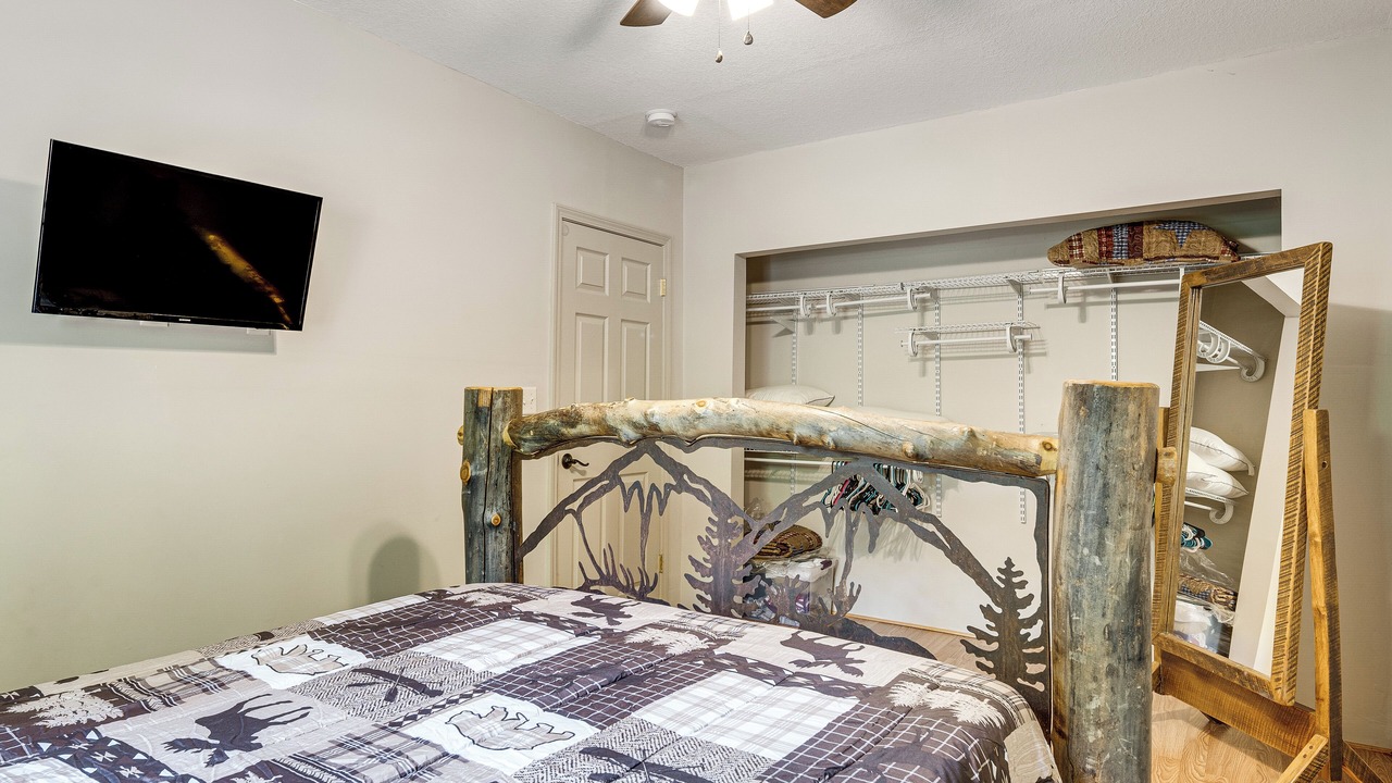 Photo of Bedroom in Marshall