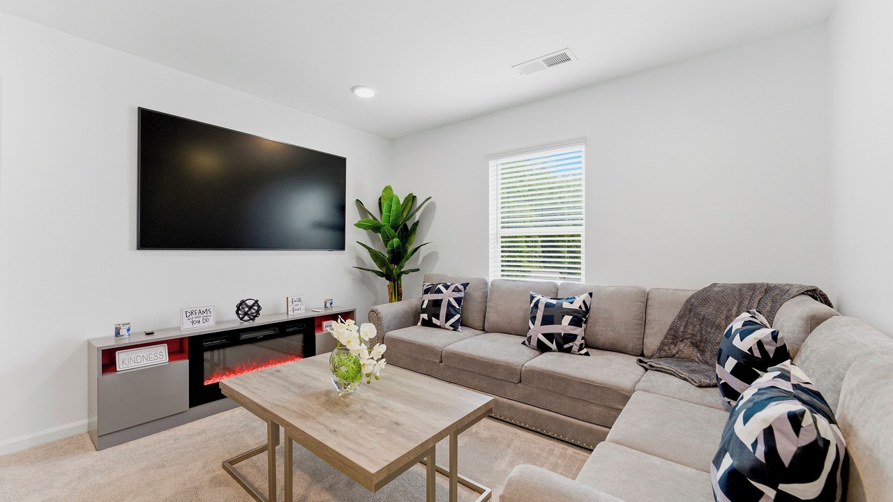 Photo of Livingroom in Hampton