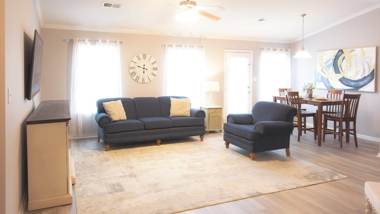 Photo of Livingroom in Madison