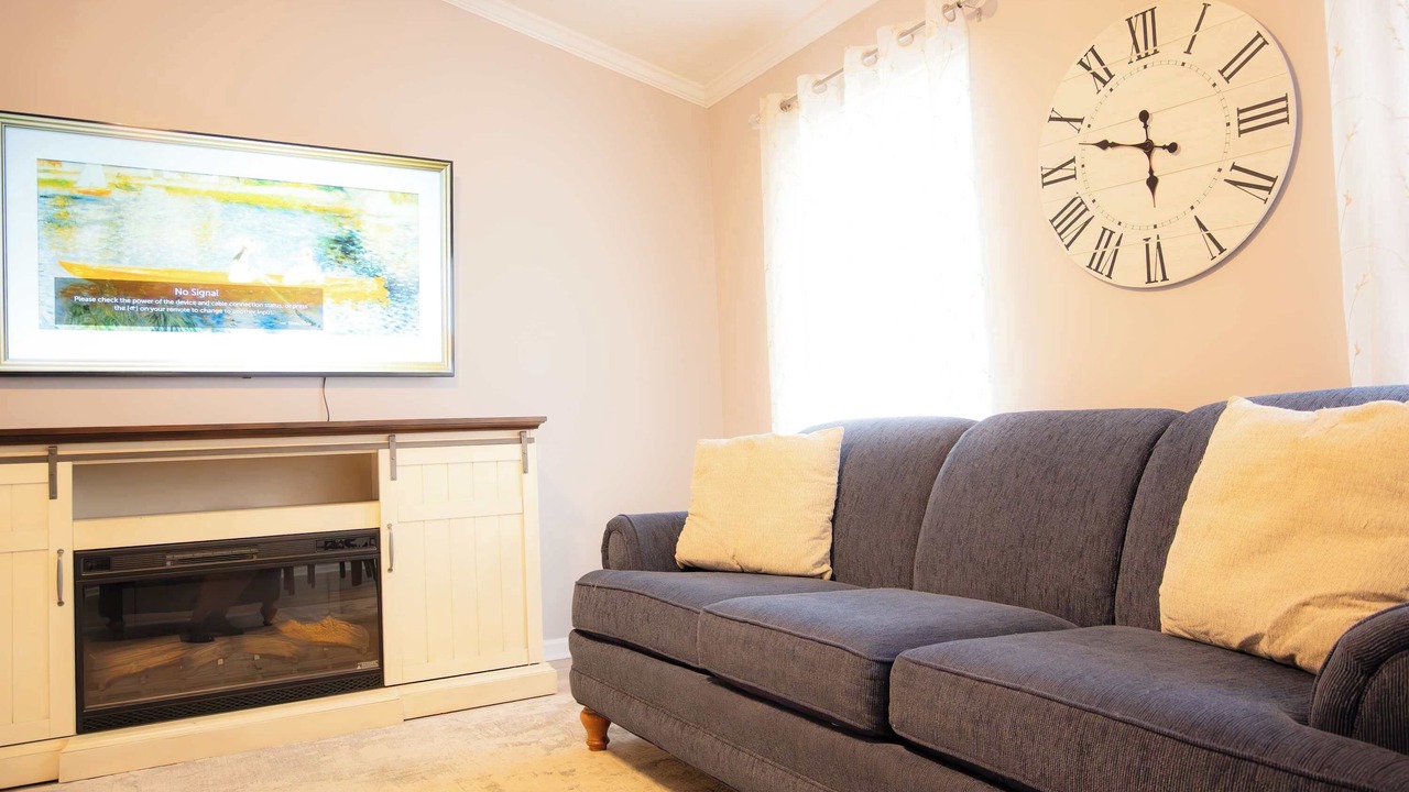 Photo of Livingroom in Madison