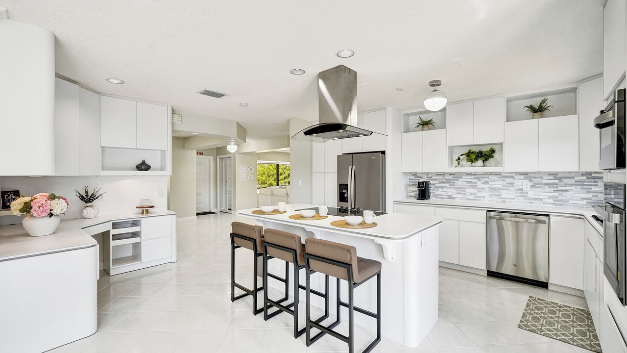 Photo of Kitchen in North Central Hollywood