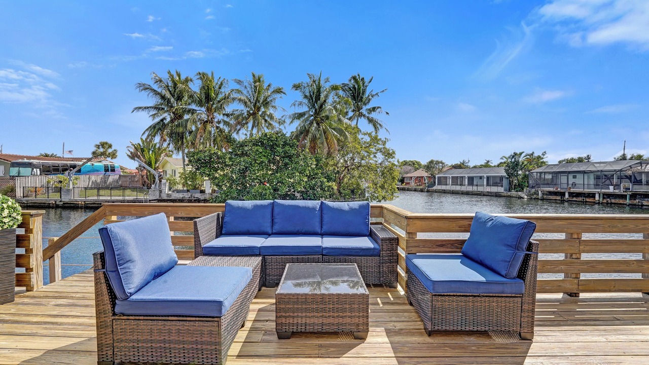 Photo of Outdoor in North Central Hollywood
