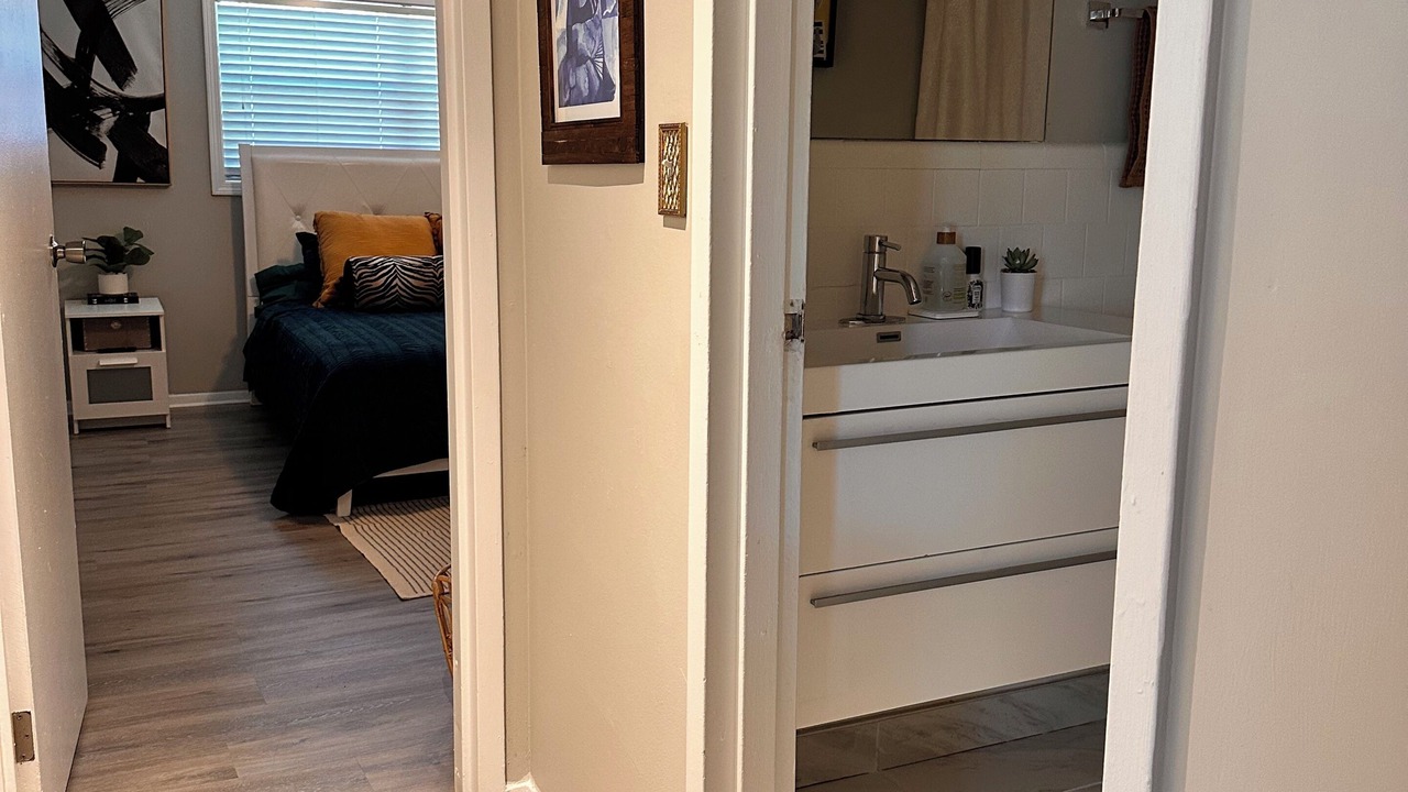 Photo of Bedroom in Loring Heights