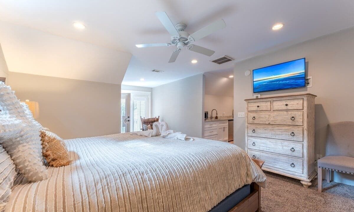 Photo of Bedroom in King City