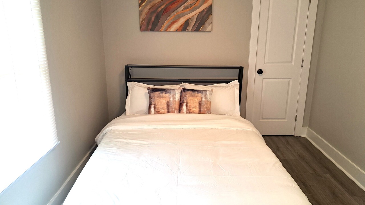 Photo of Bedroom in Atlanta