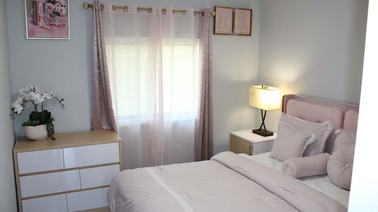 Photo of Bedroom in Forest Park