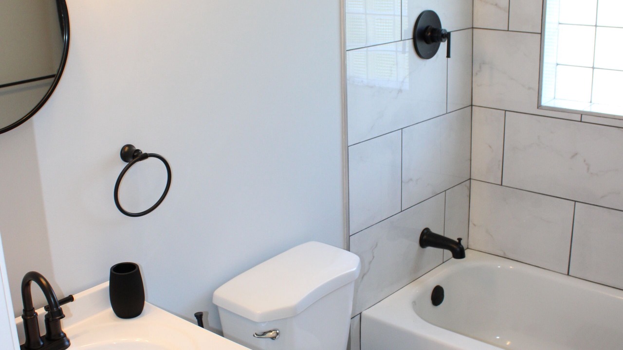 Photo of Bathroom in Forest Park