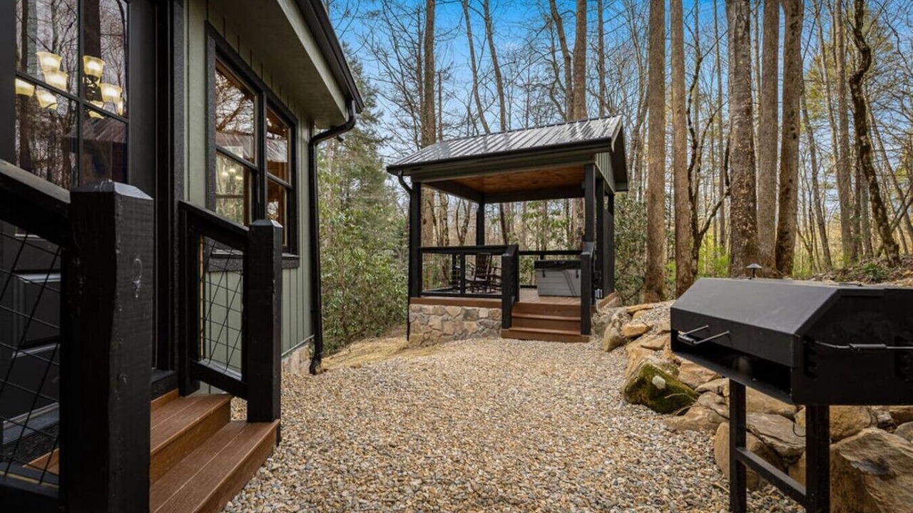 Photo of Patio Balcony in Rocky Grove