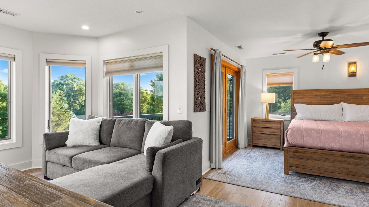 Photo of Livingroom in Clyde