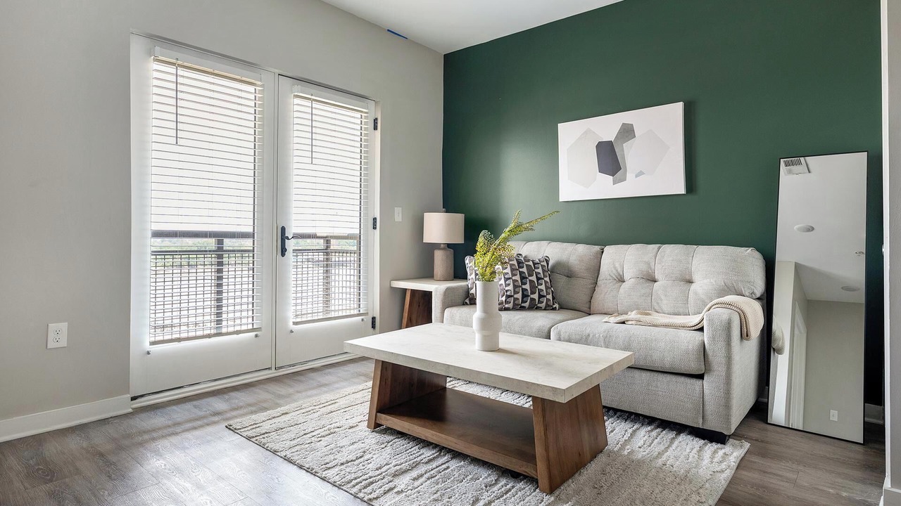 Photo of Livingroom in Yamacraw Village