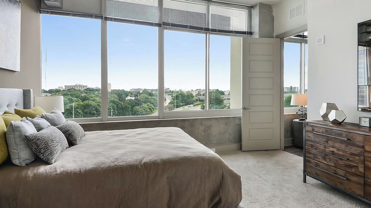 Photo of Bedroom in Downtown Atlanta