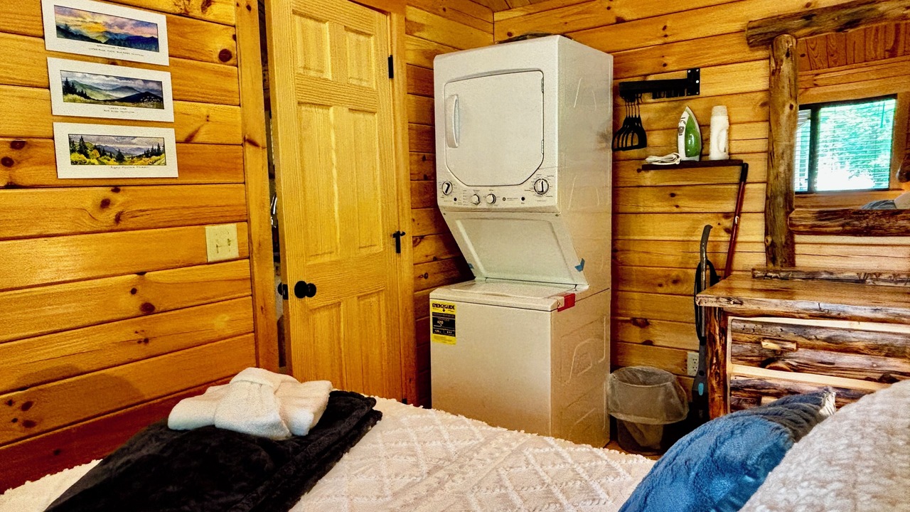 Photo of Bedroom in Canton