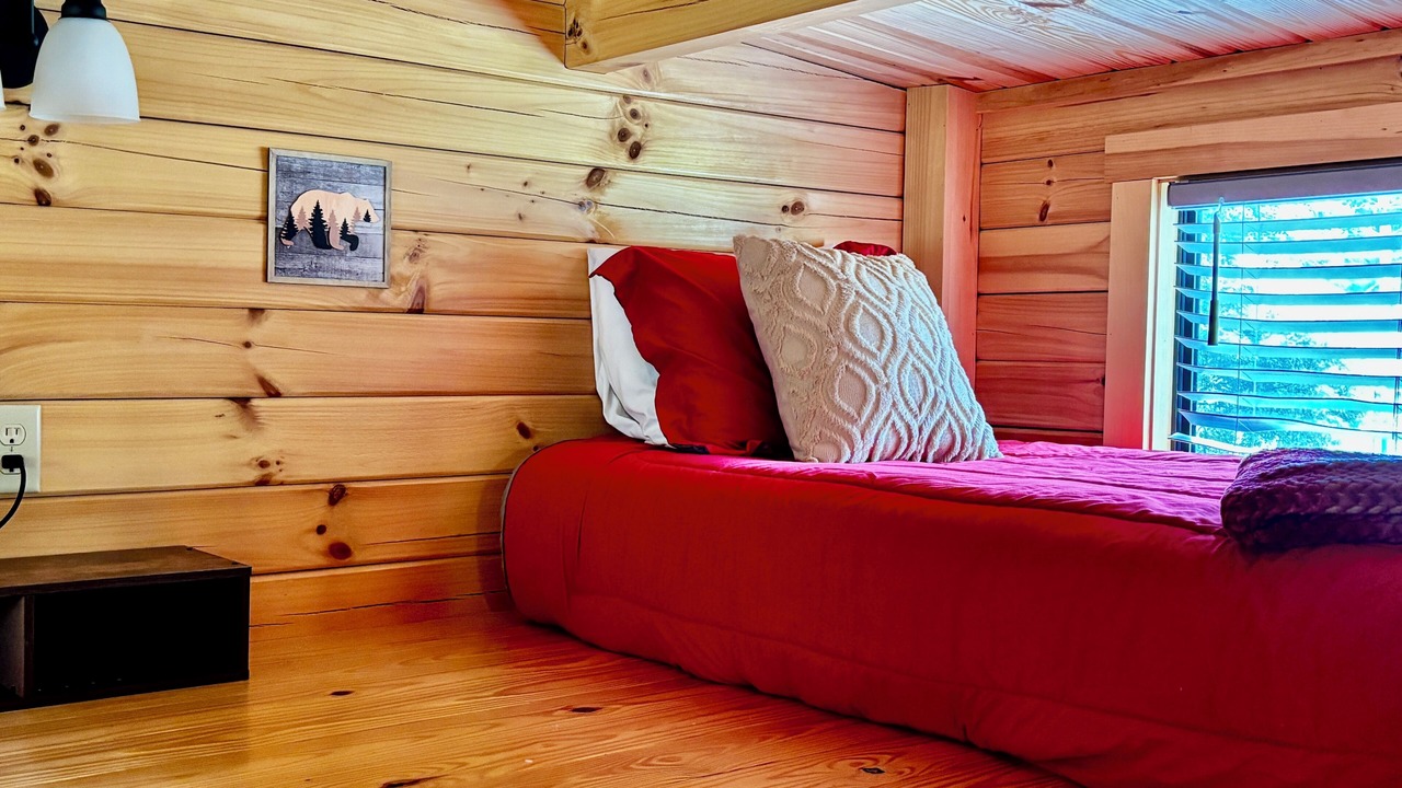 Photo of Bedroom in Canton