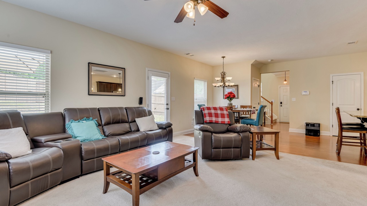 Photo of Livingroom in Augusta