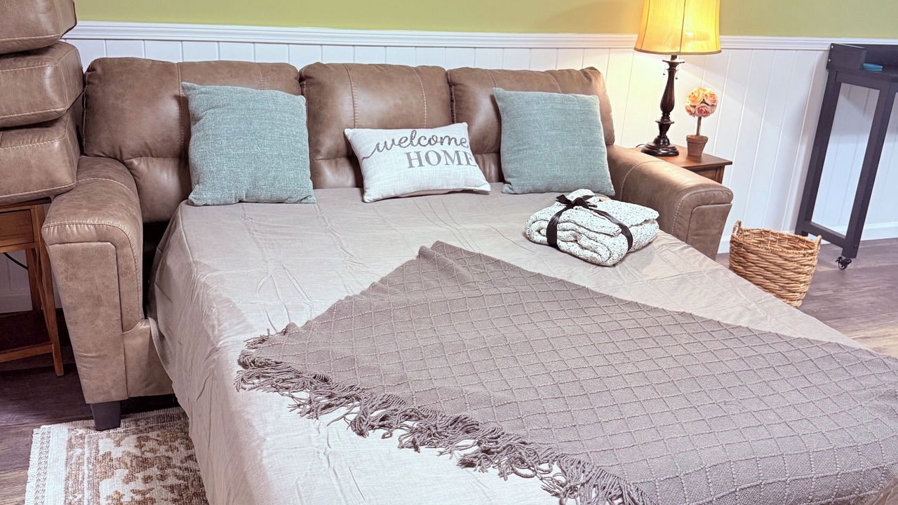 Photo of Bedroom in Acworth