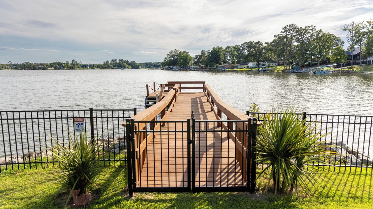 Photo of Outdoor in Hollands Landing