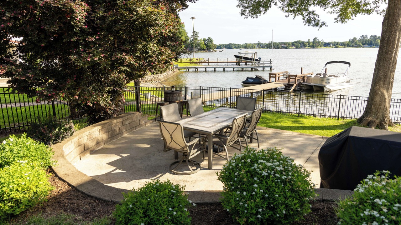 Photo of Outdoor in Hollands Landing