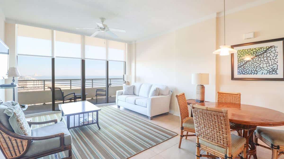 Photo of Livingroom in Biloxi