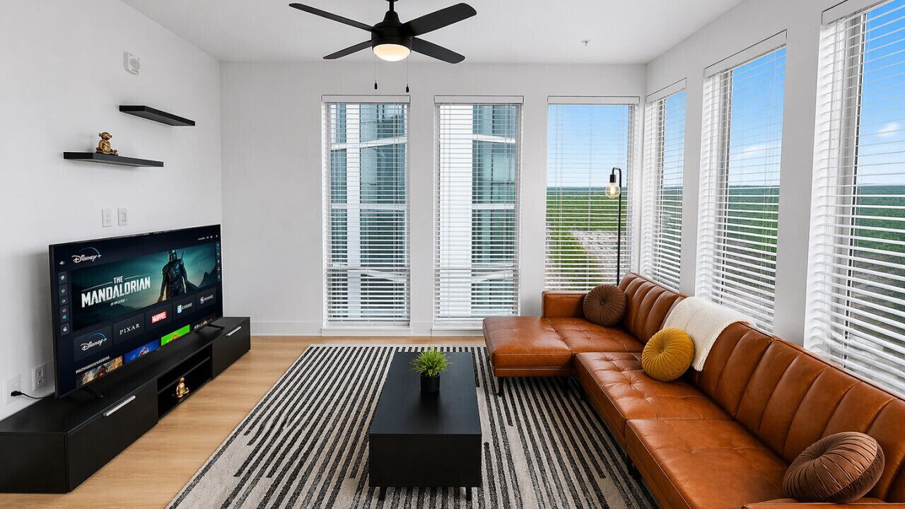 Photo of Livingroom in Five Points South