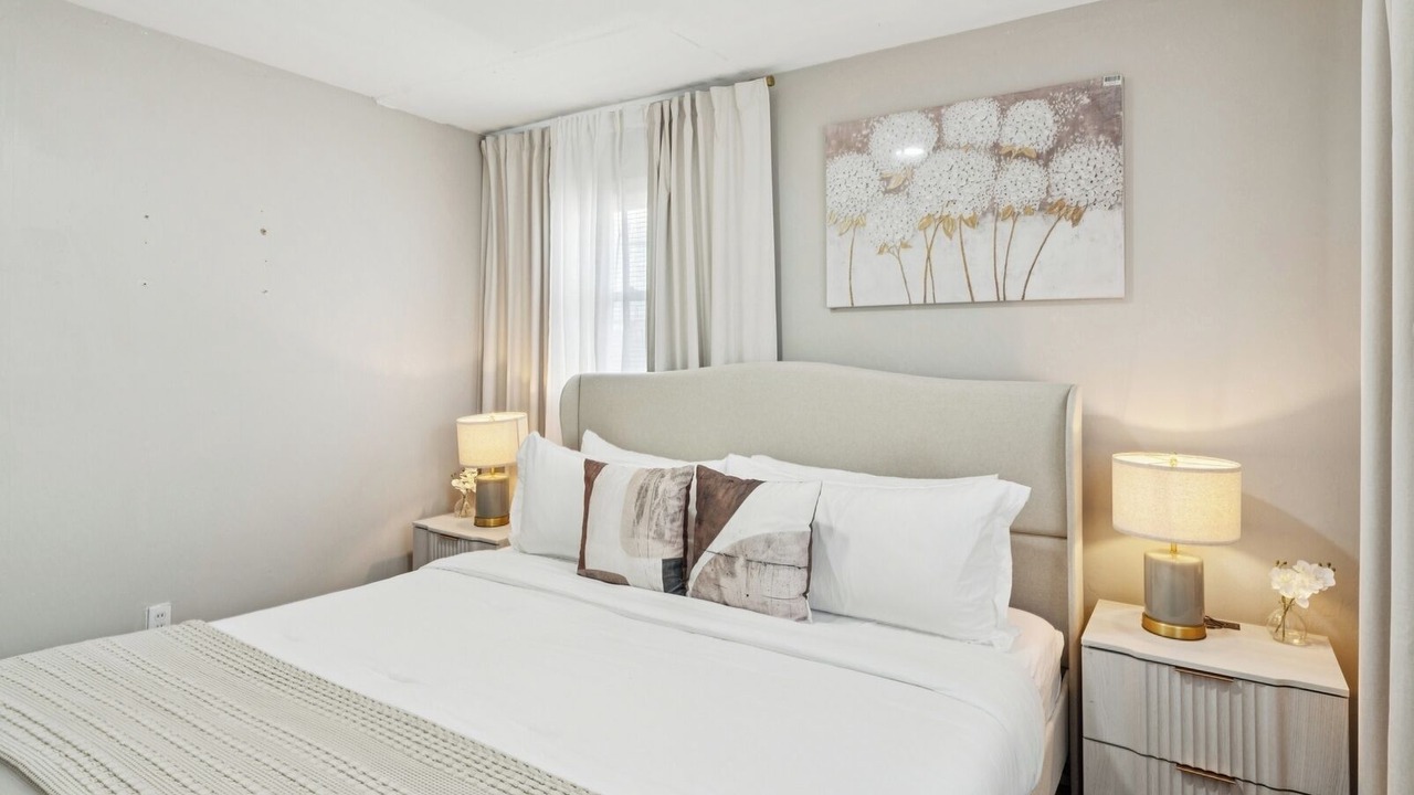 Photo of Bedroom in Avondale