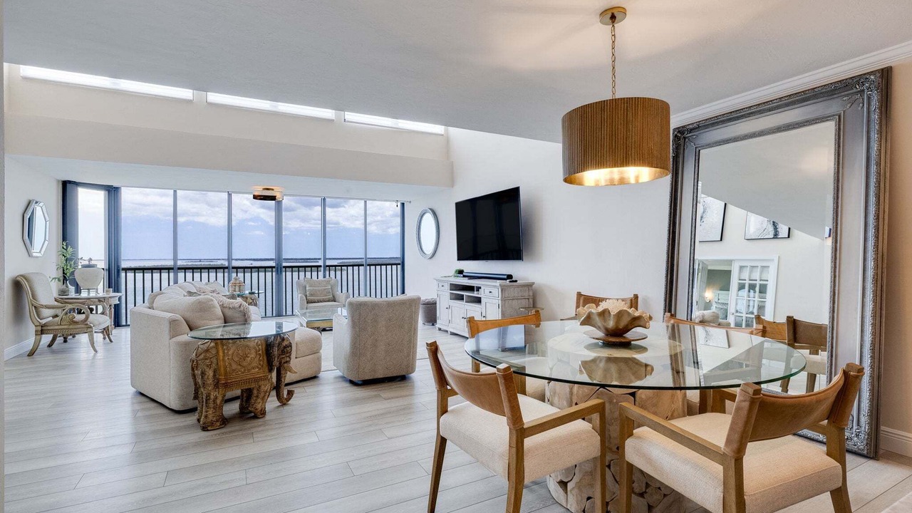 Photo of Livingroom in Punta Rassa