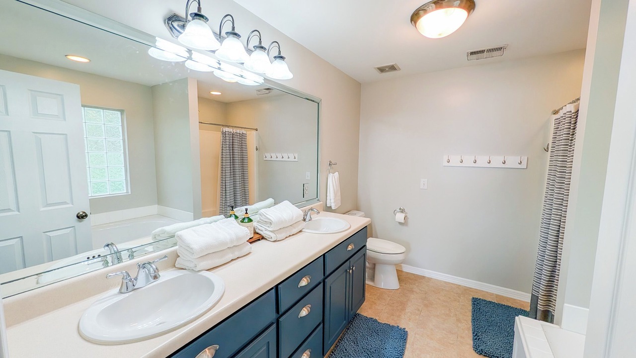Photo of Bathroom in Crane Hill