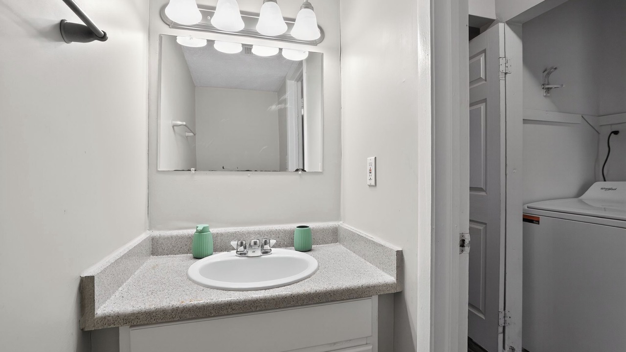 Photo of Bathroom in Church Street