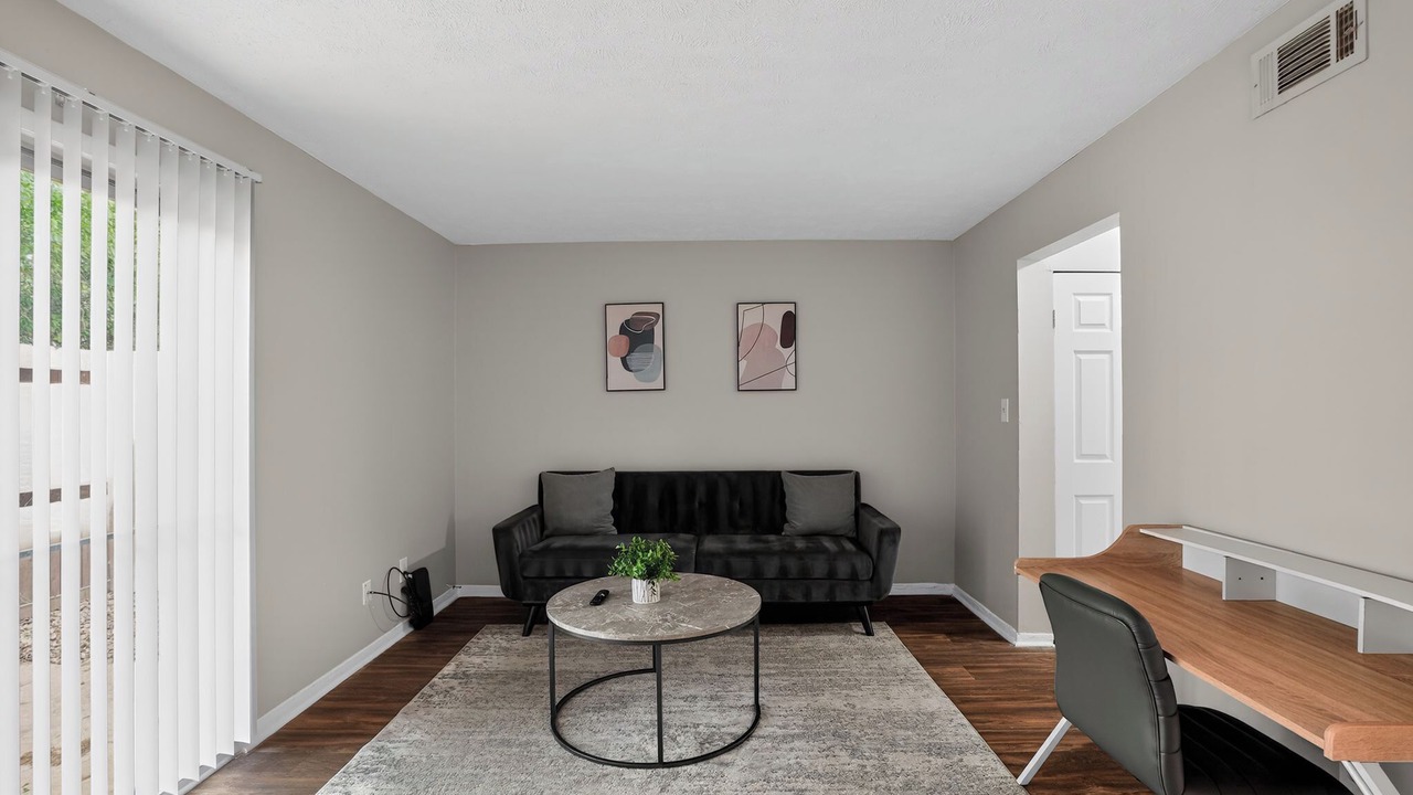 Photo of Livingroom in Church Street
