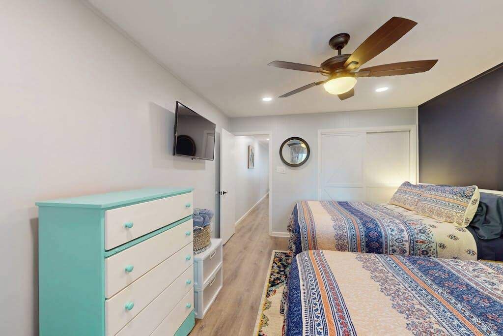 Photo of Bedroom in Caine Woods
