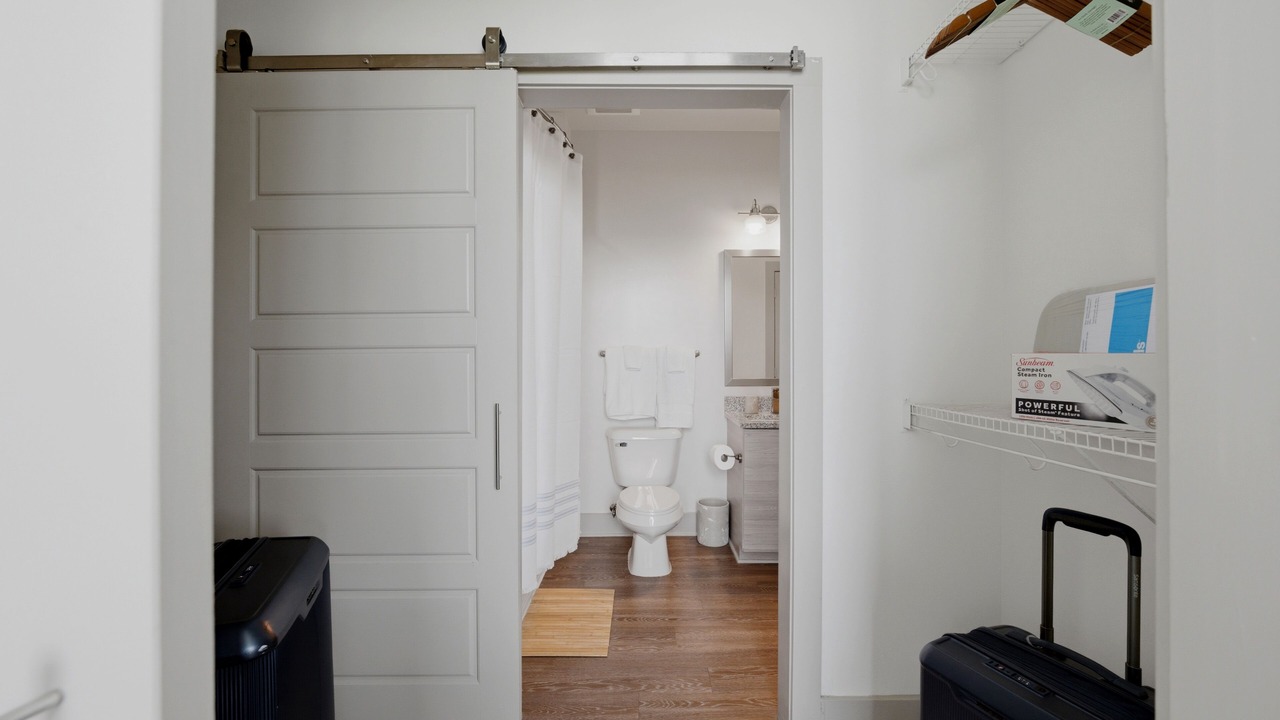 Photo of Bathroom in Peachtree Center