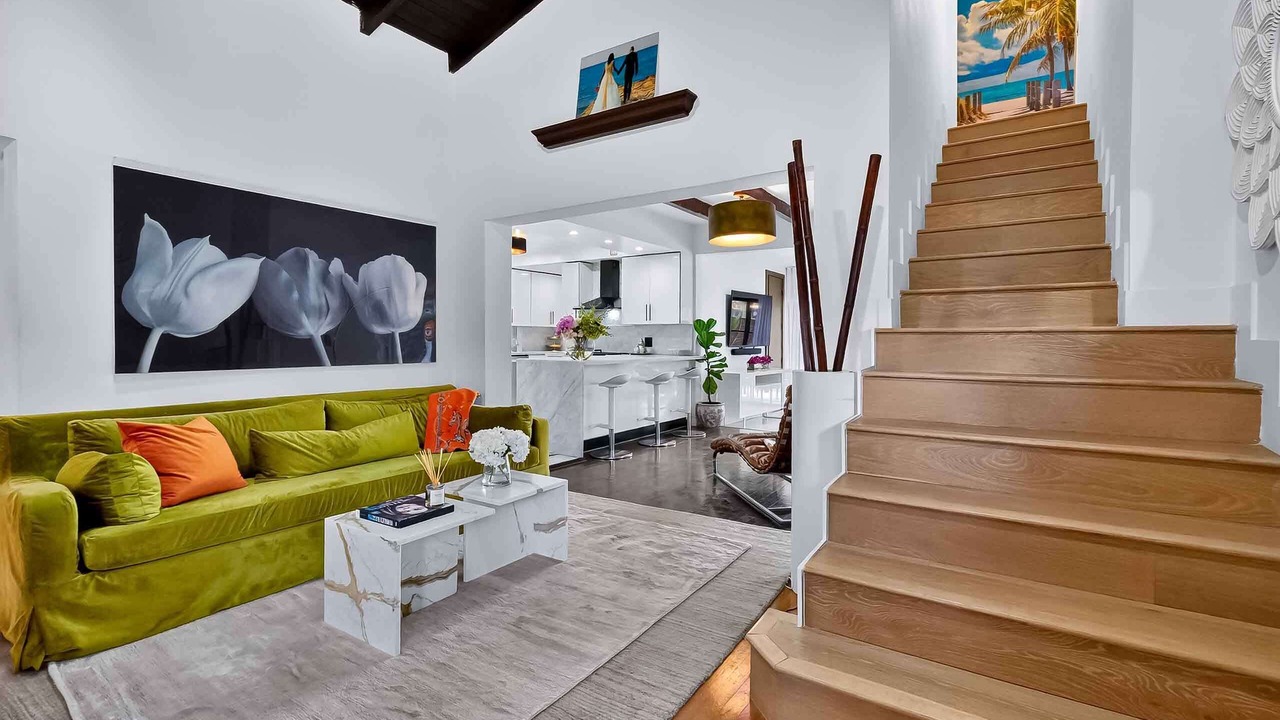 Photo of Livingroom in Miami Shores