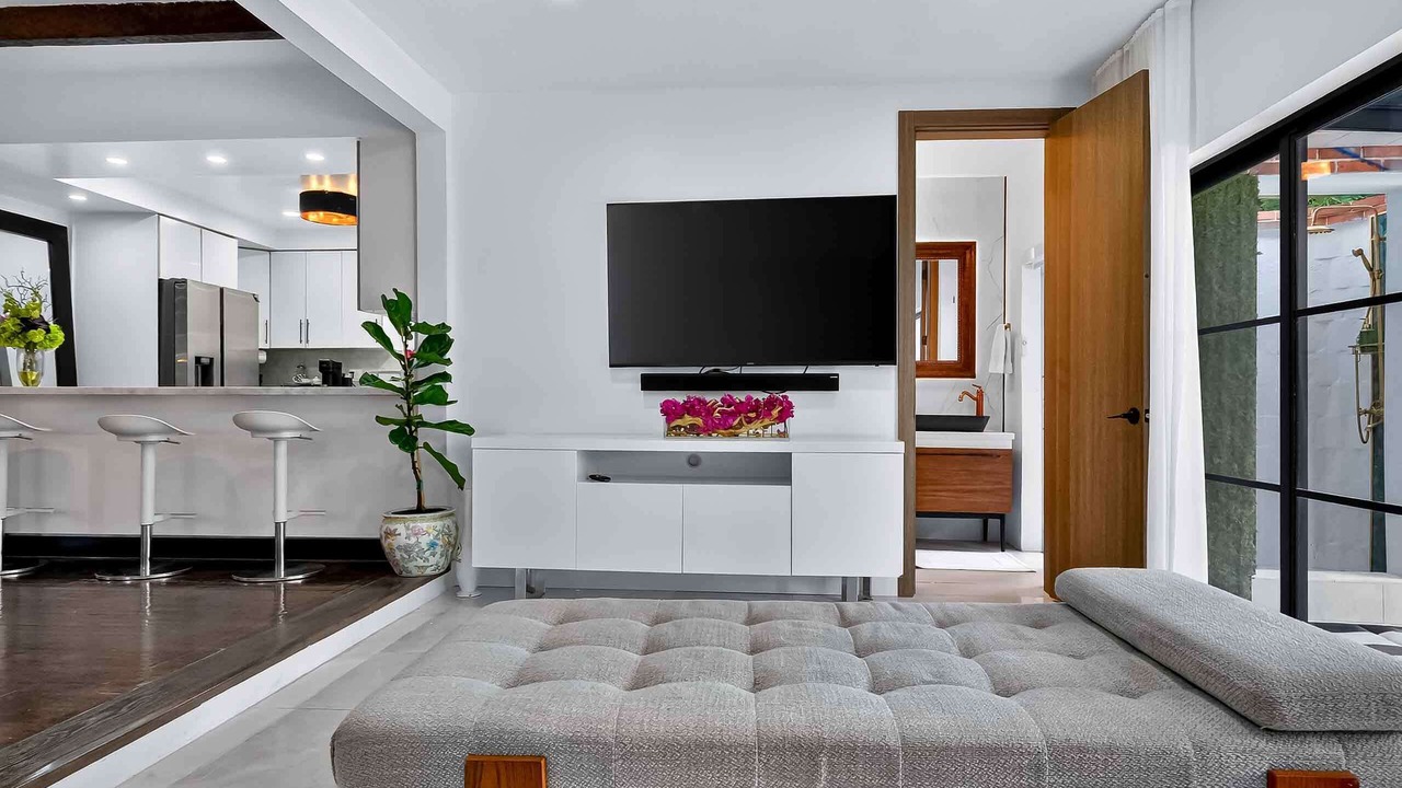 Photo of Livingroom in Miami Shores