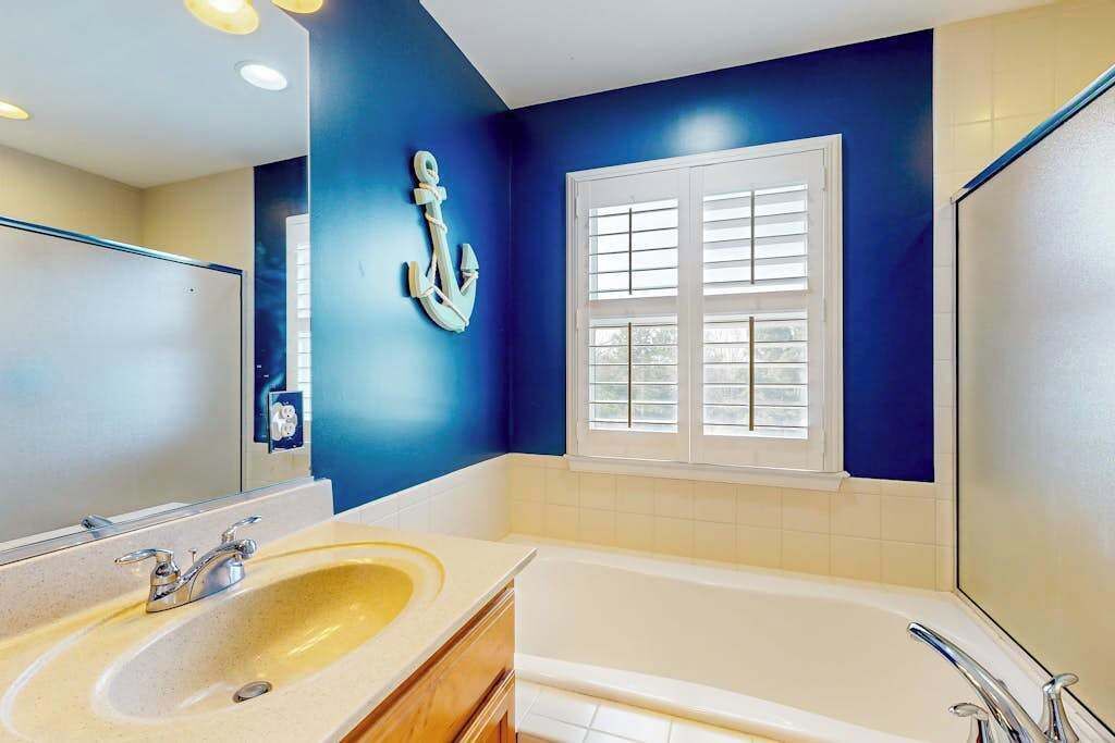 Photo of Bathroom in Sun Ridge