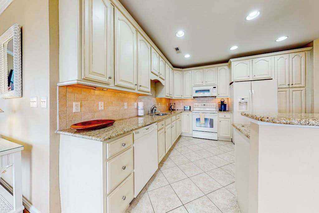 Photo of Kitchen in Sun Ridge
