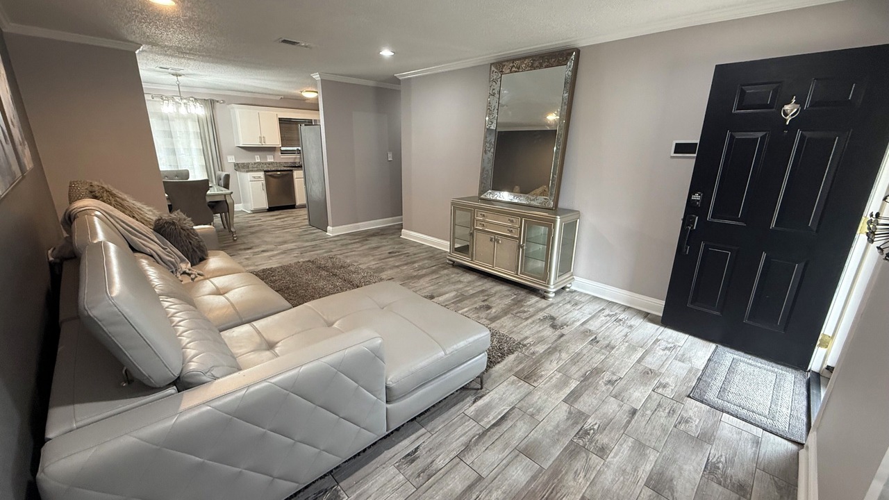 Photo of Livingroom in Florida Panhandle
