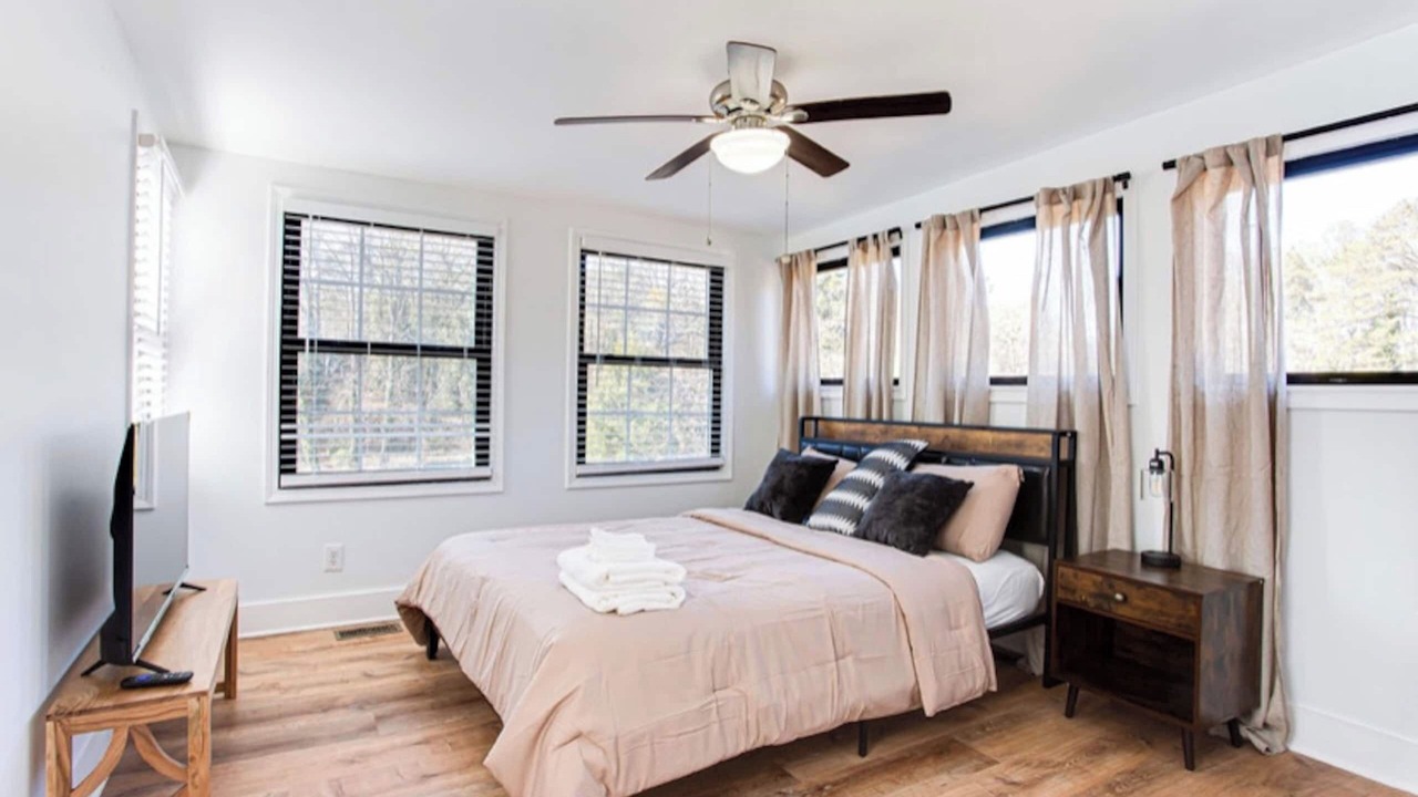 Photo of Bedroom in College Park