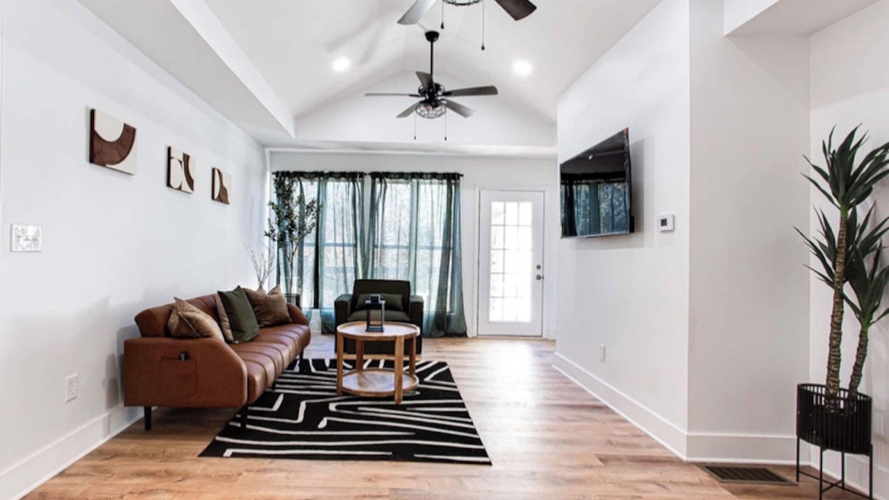 Photo of Livingroom in College Park
