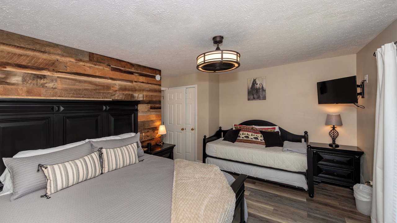 Photo of Bedroom in Sevierville