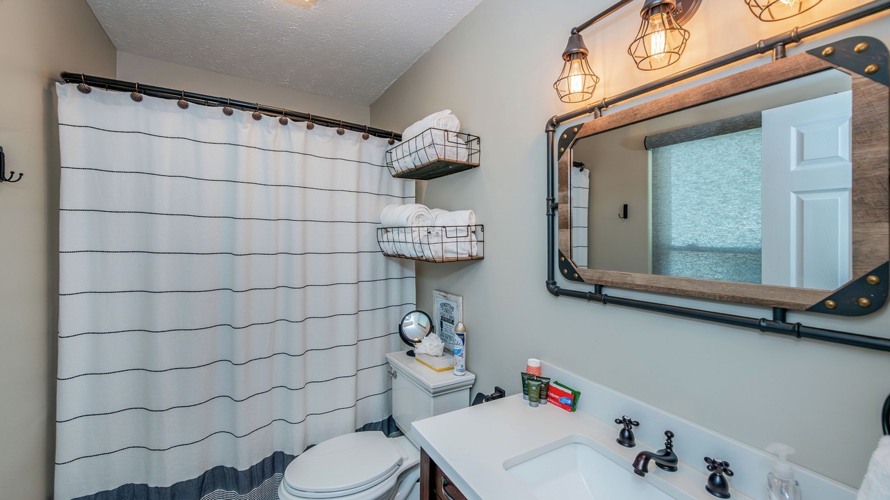 Photo of Bathroom in Sevierville