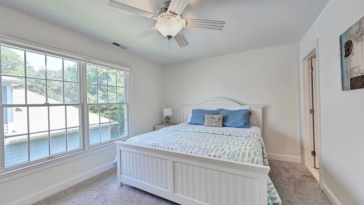 Photo of Bedroom in Sun Ridge