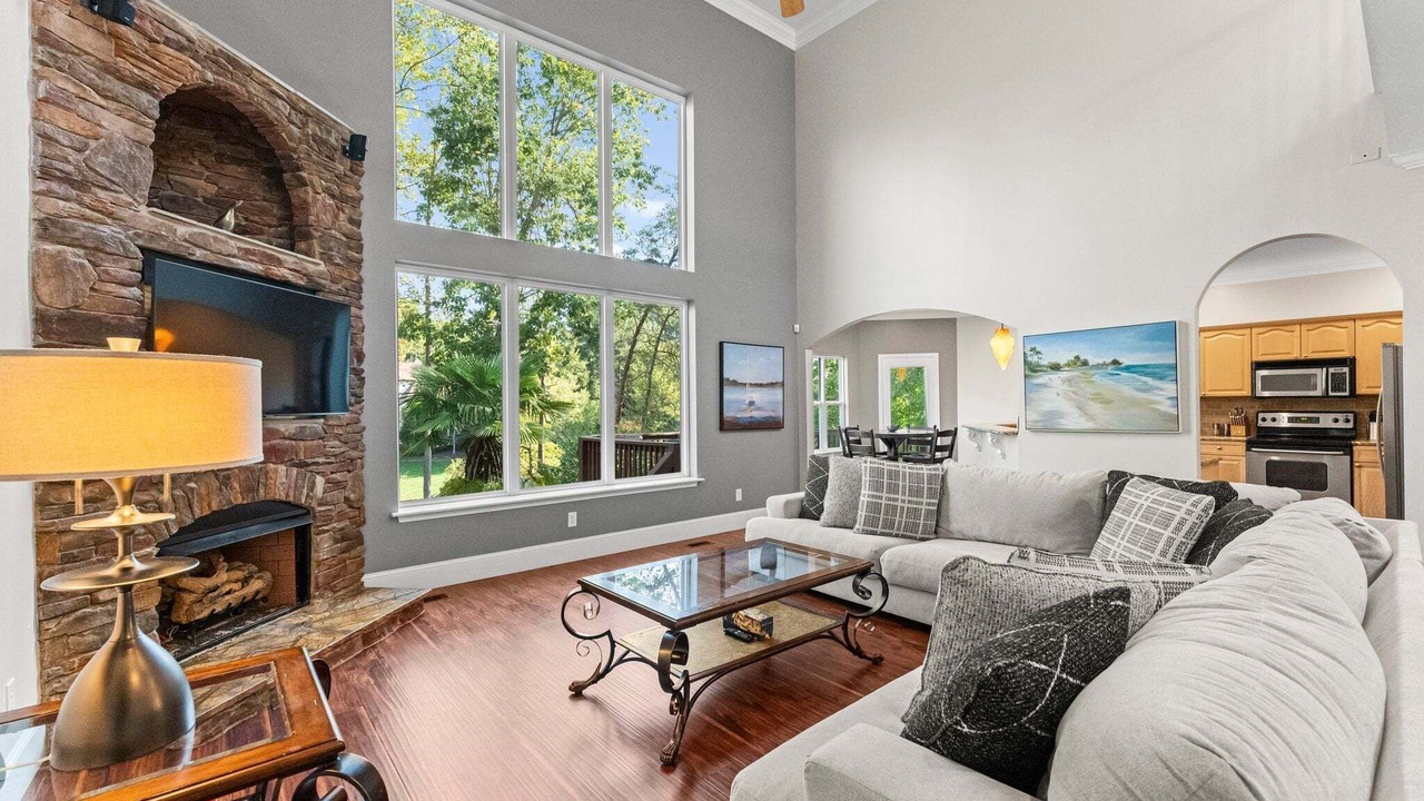 Photo of Bedroom in Barium Springs
