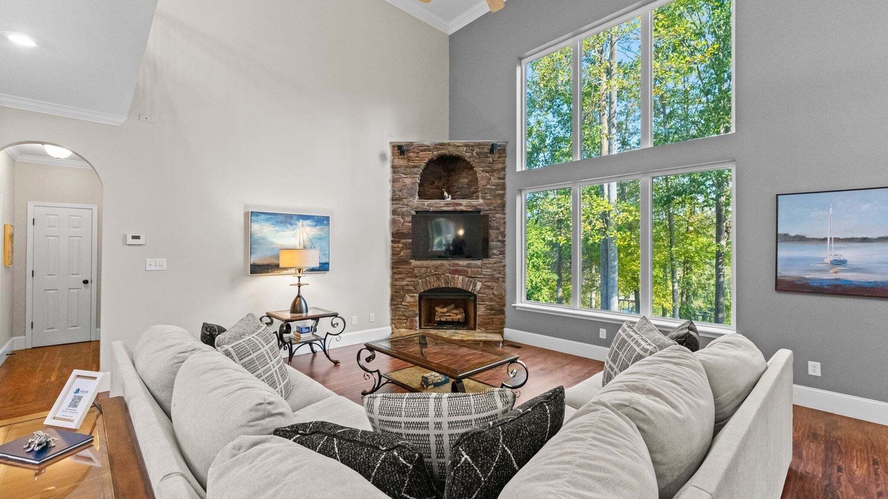 Photo of Bedroom in Barium Springs