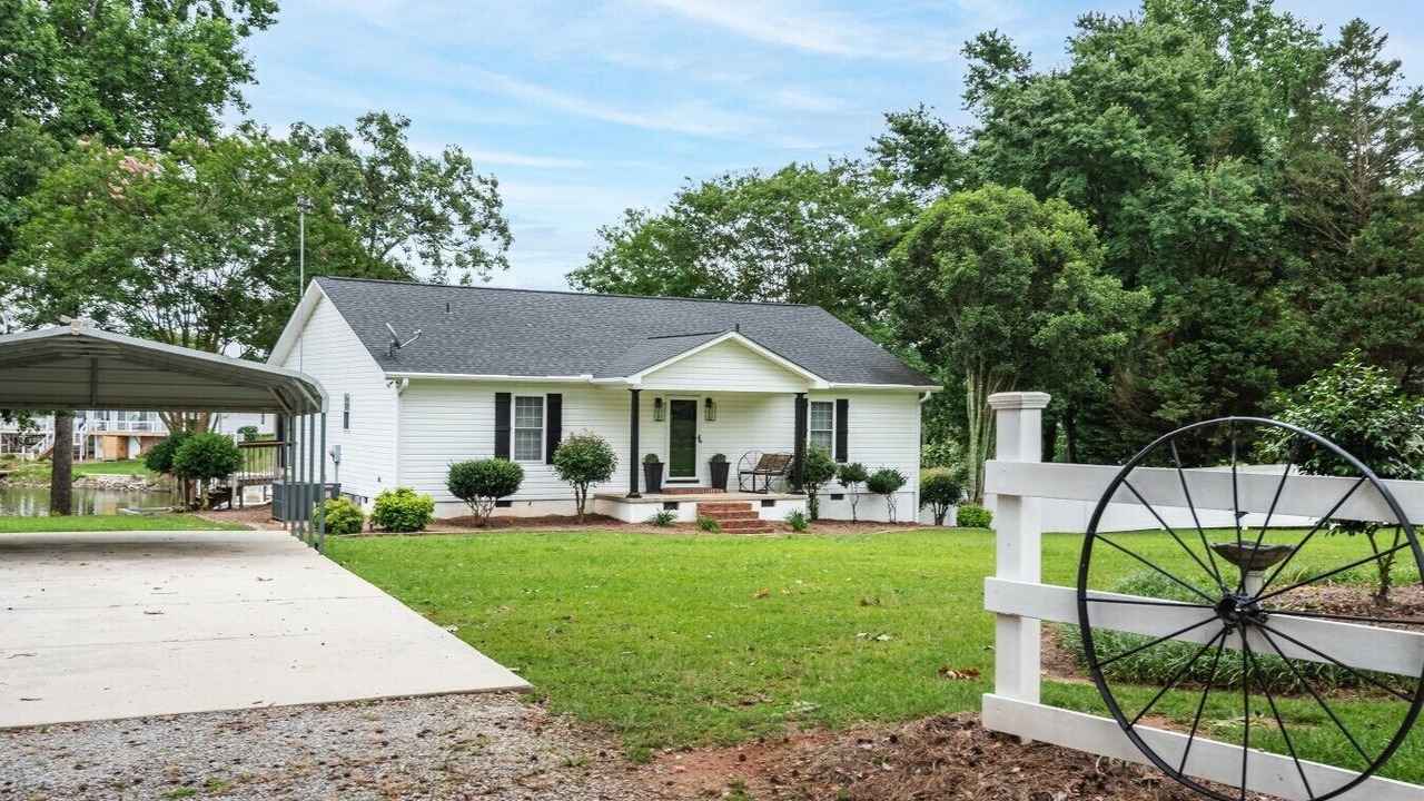 Photo of Outdoor in Leesville
